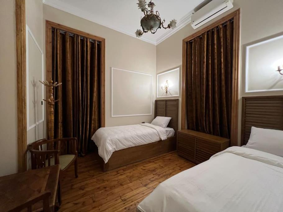 Authentic 3Br Apartment In Downtown, Cairo Ngoại thất bức ảnh